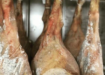 charcutaria artesanal de porco moura