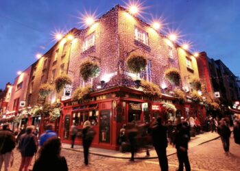 Uma volta por pubs irlandeses