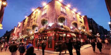 Uma volta por pubs irlandeses